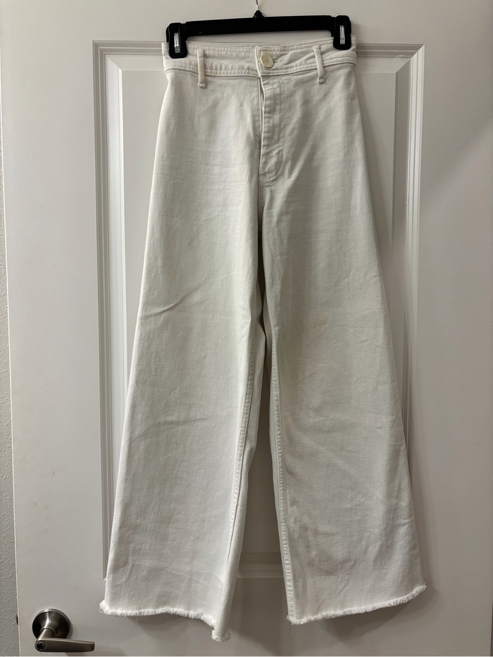Zara White High Rise Wide Leg Jeans Size 2